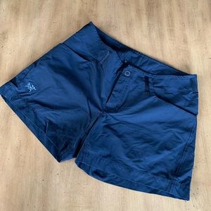 Arc’teryx 4.5” Creston womens Shorts NWOT